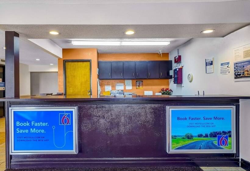 Motel 6 Morehead, Ky