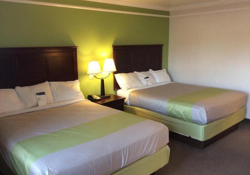 Motel 6kingsburg, Ca