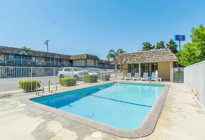Motel 6kingsburg, Ca