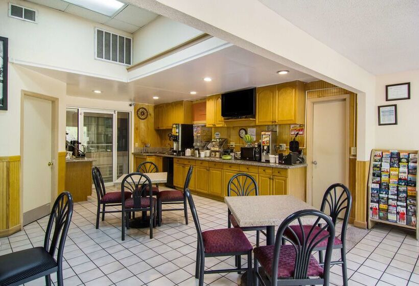 فندق على الطريق Americas Best Value Inn Darien