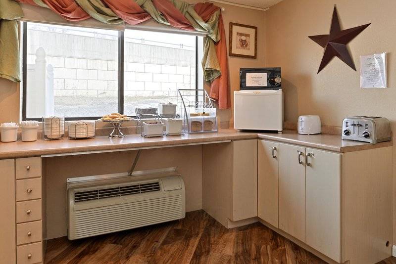 فندق على الطريق Americas Best Value Inn New Paltz