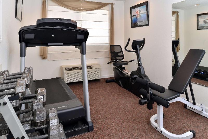 فندق على الطريق Americas Best Value Inn New Paltz