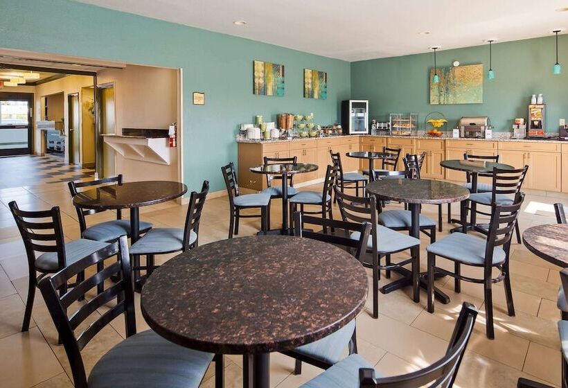 فندق على الطريق Baymont by Wyndham Marion, Oh