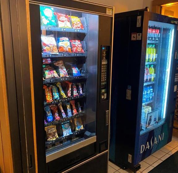 مُتل Bison Plains Lodge