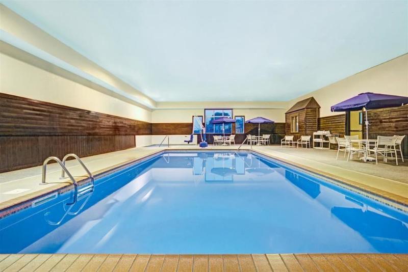 فندق على الطريق Blaine Town Inn & Suites