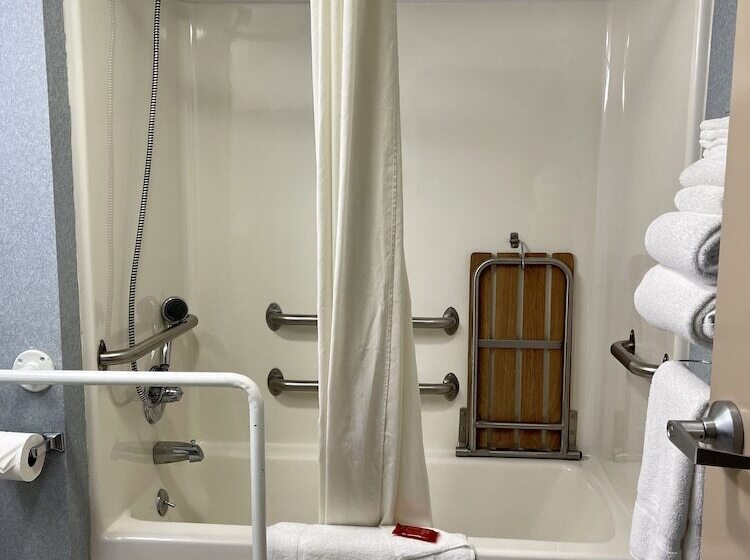 מוטל Brookshire Inn