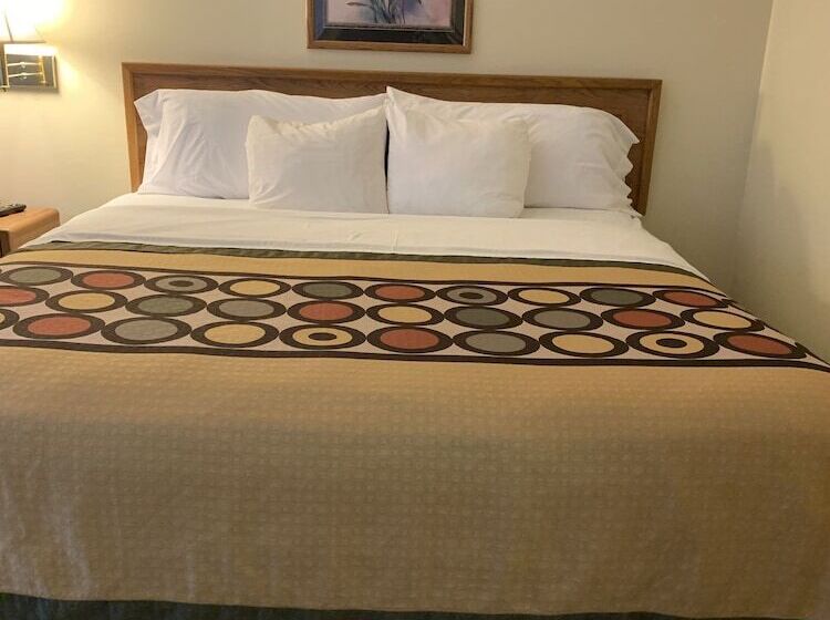 מוטל Brookshire Inn