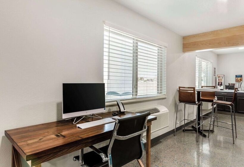 モーテル Clarion Pointe Prescott Valley