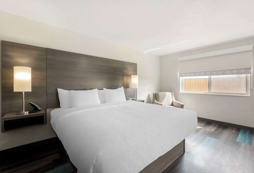 モーテル Clarion Pointe Prescott Valley