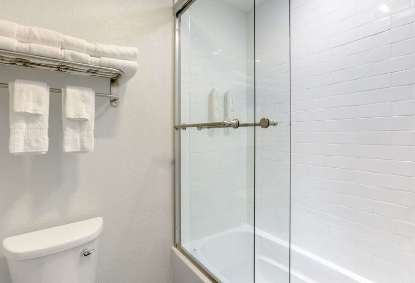 モーテル Clarion Pointe Prescott Valley