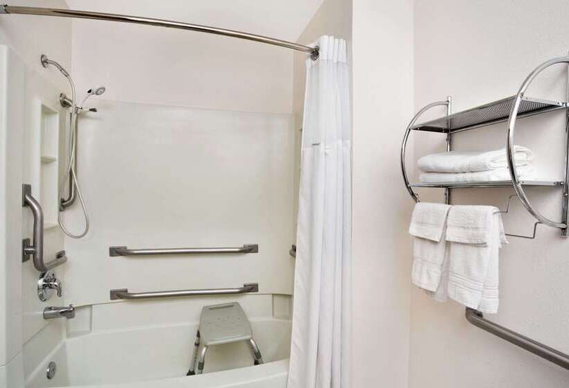 فندق على الطريق Antelope Inn & Suites