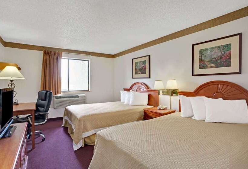 فندق على الطريق Antelope Inn & Suites