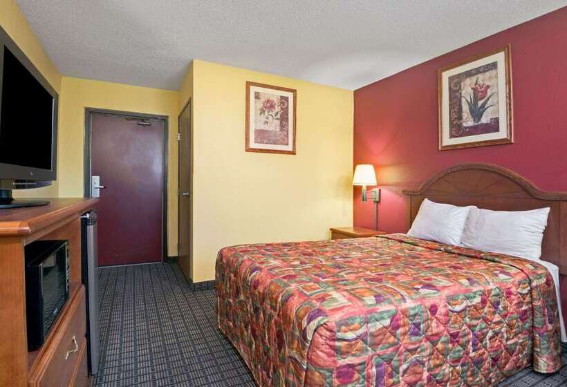 מוטל Days Inn By Wyndham Torrington