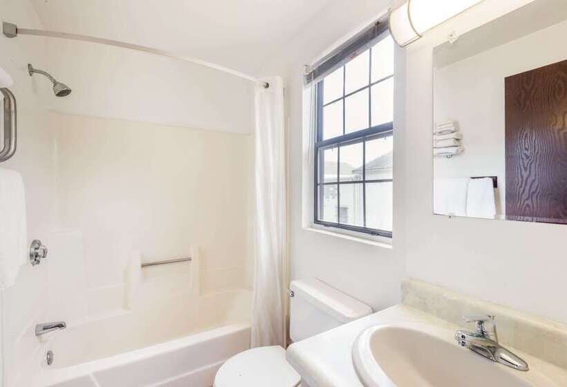 فندق على الطريق Knights Inn North Attleboro