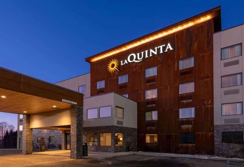 فندق على الطريق La Quinta By Wyndham Anchorage Airport