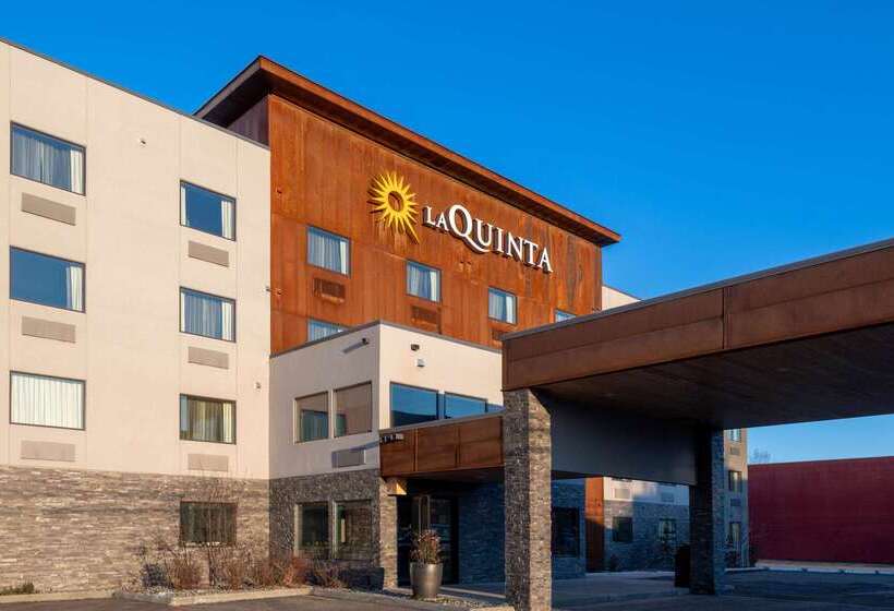 فندق على الطريق La Quinta By Wyndham Anchorage Airport