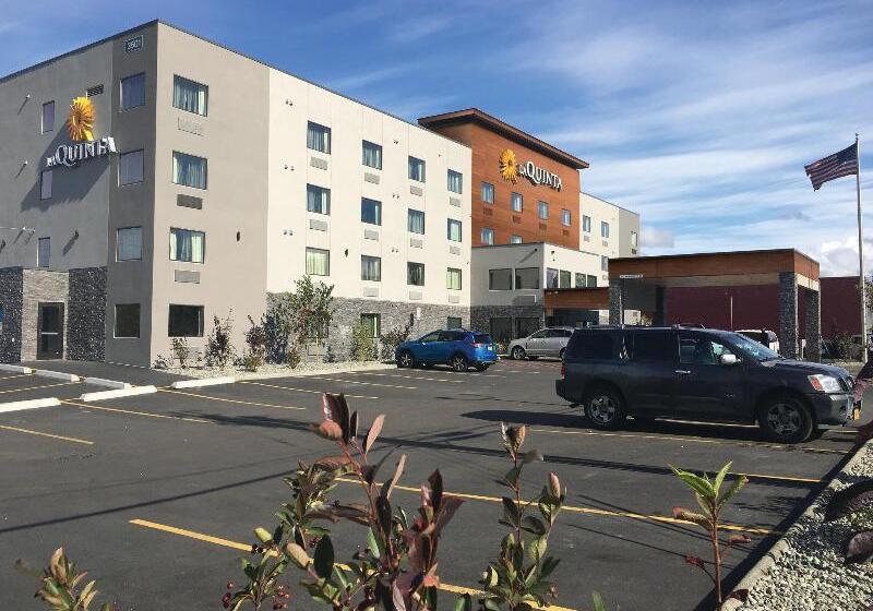 فندق على الطريق La Quinta By Wyndham Anchorage Airport