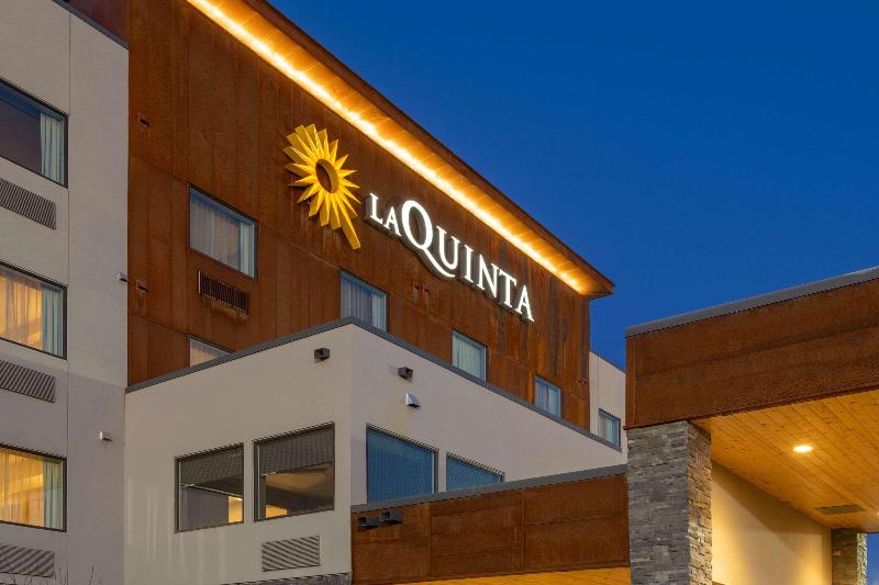 فندق على الطريق La Quinta By Wyndham Anchorage Airport