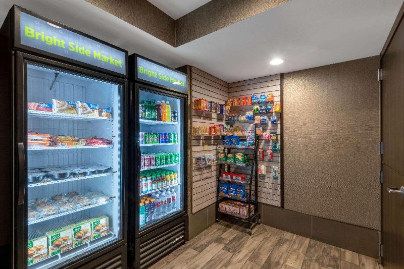 מוטל La Quinta By Wyndham Anchorage Airport