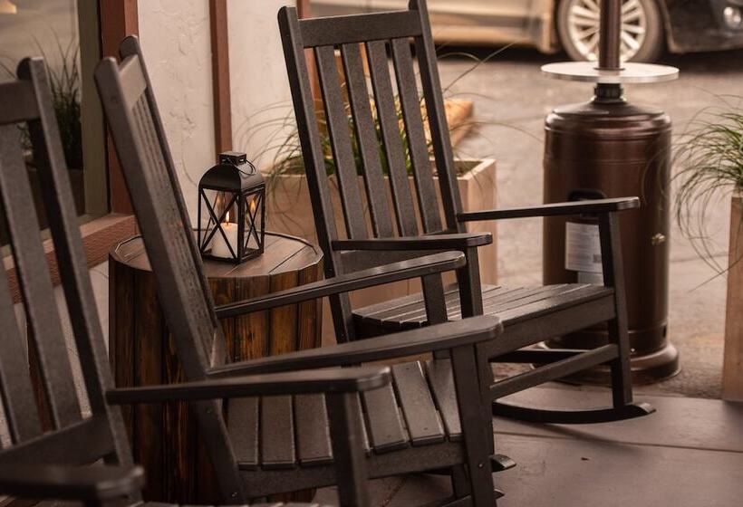 فندق على الطريق Loyal Duke Lodge