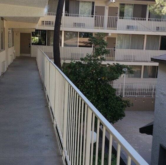 モーテル Mariposa