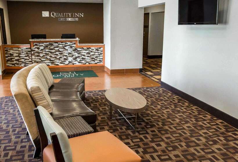 فندق على الطريق Quality Inn Chesterton Near Indiana Dunes National Park I94