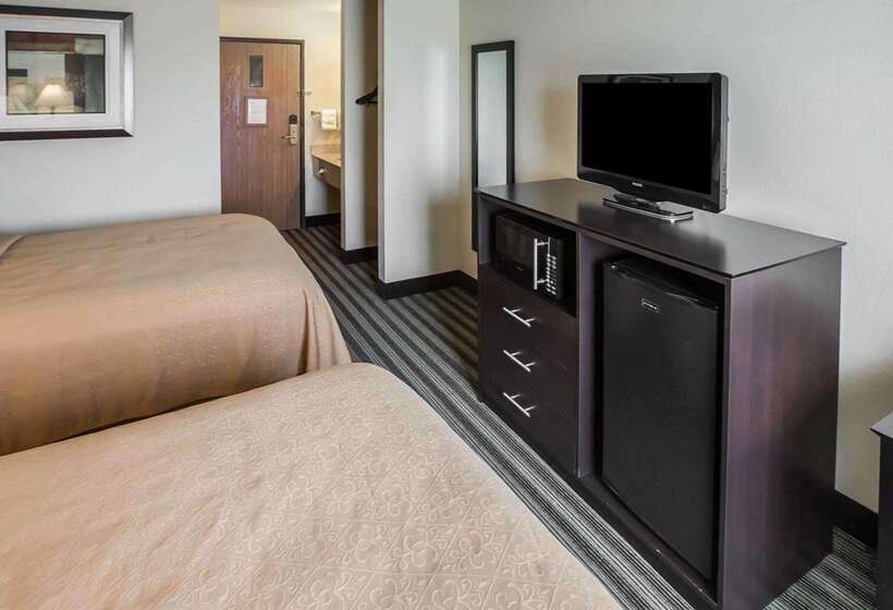 فندق على الطريق Quality Inn Chesterton Near Indiana Dunes National Park I94