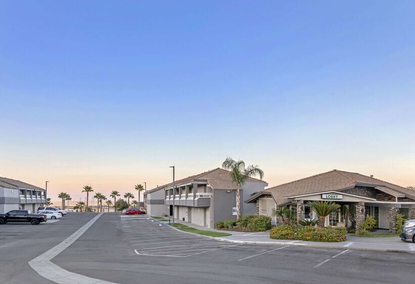 모텔 Quality Inn Kettleman City Near Hwy 41