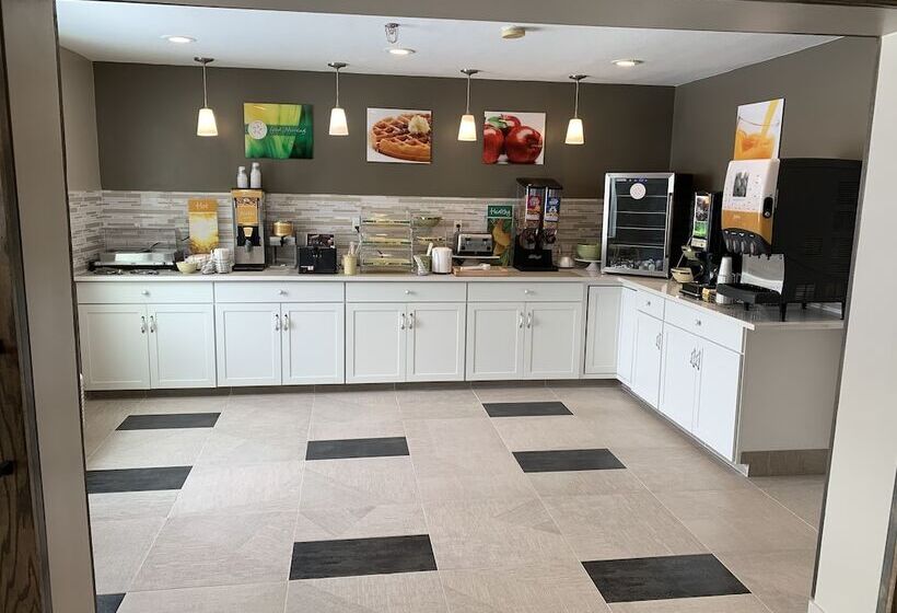 מוטל Quality Inn Mishawaka   South Bend