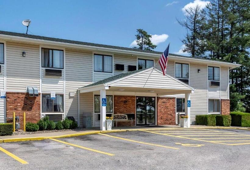 فندق على الطريق Quality Inn