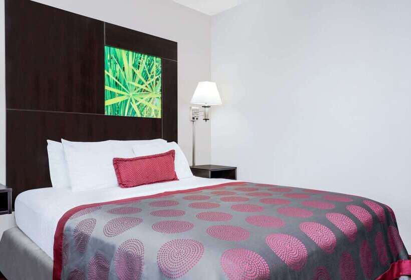 מוטל Ramada By Wyndham Minneapolis Golden Valley