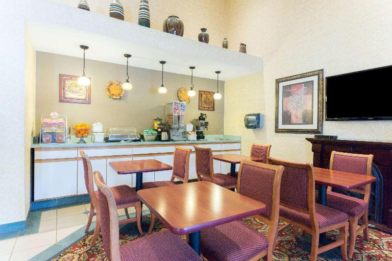 فندق على الطريق Red Carpet Innindian Head