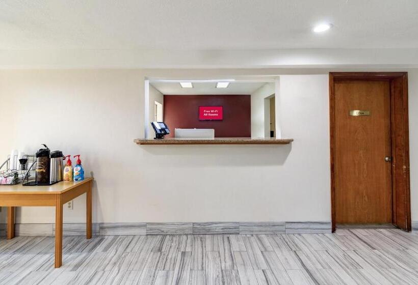 فندق على الطريق Red Roof Inn Cadiz