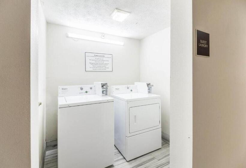 فندق على الطريق Red Roof Inn Cadiz