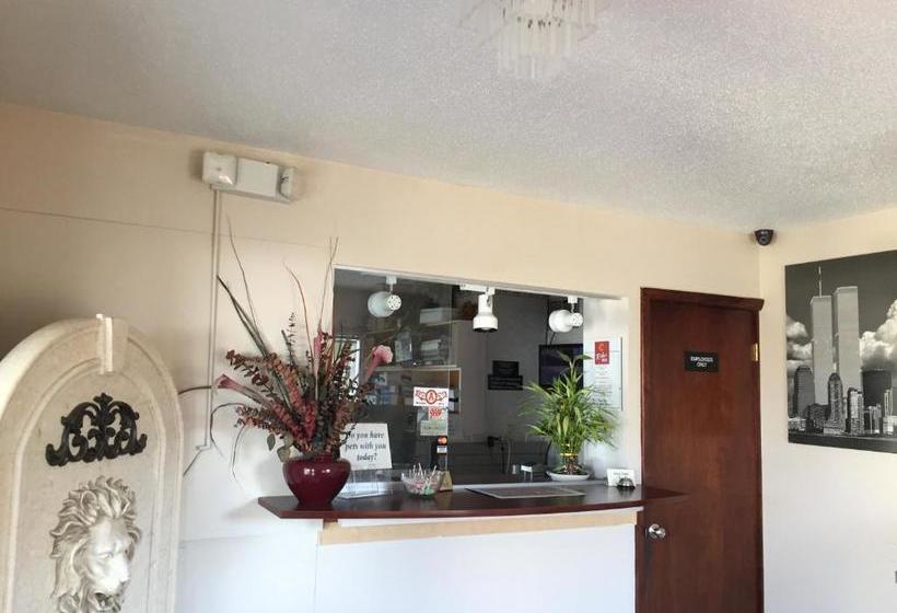 فندق على الطريق Relax Inn