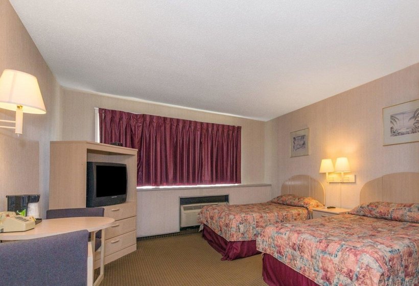 מוטל Rodeway Inn