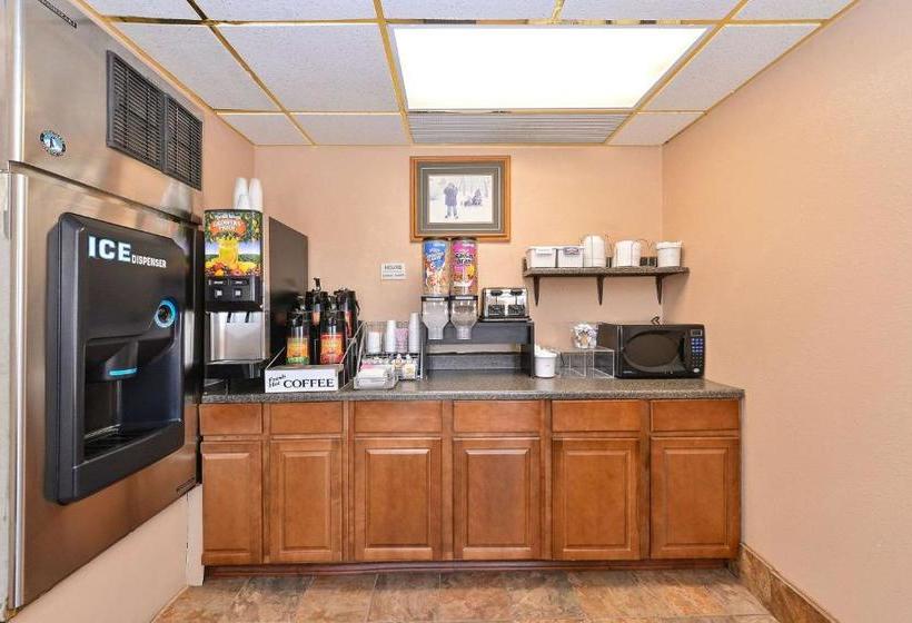 モーテル Rodeway Inn Dickinson