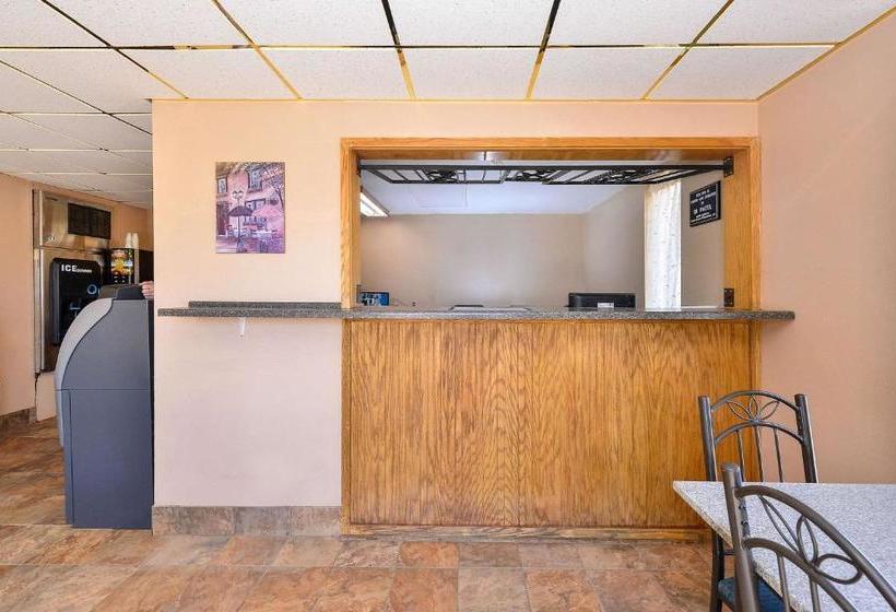 モーテル Rodeway Inn Dickinson