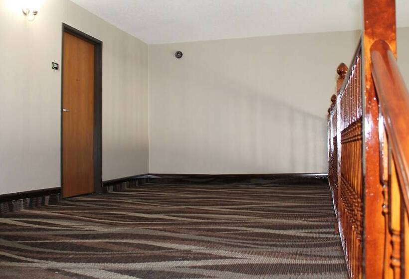 מוטל Rodeway Inn