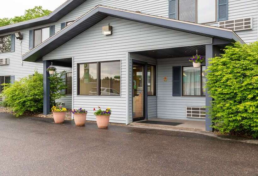 モーテル Rodeway Inn