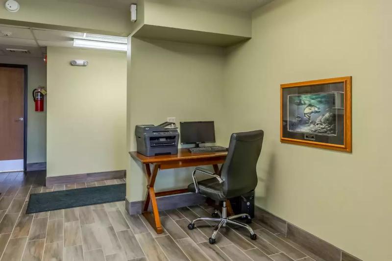 モーテル Rodeway Inn