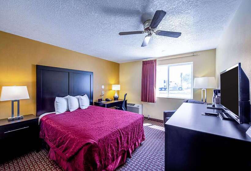 مُتل Rodeway Inn & Suites