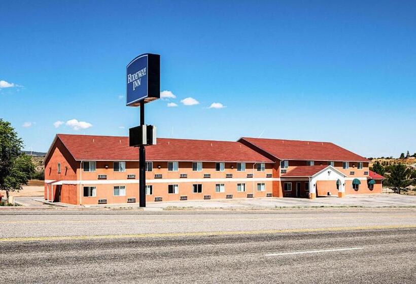مُتل Rodeway Inn & Suites