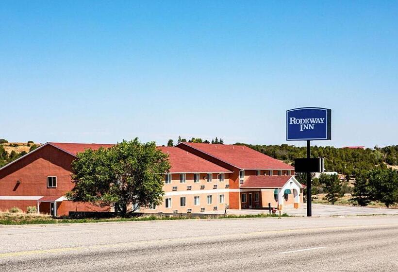مُتل Rodeway Inn & Suites