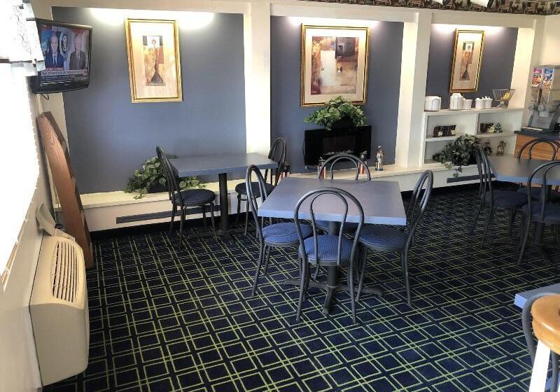 فندق على الطريق Sunset Inn & Suites