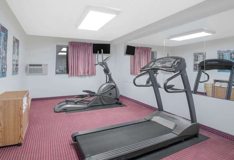 מוטל Super 8 By Wyndham Altoona