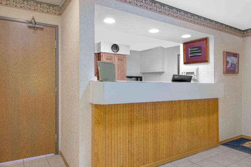 מוטל Super 8 By Wyndham Altoona