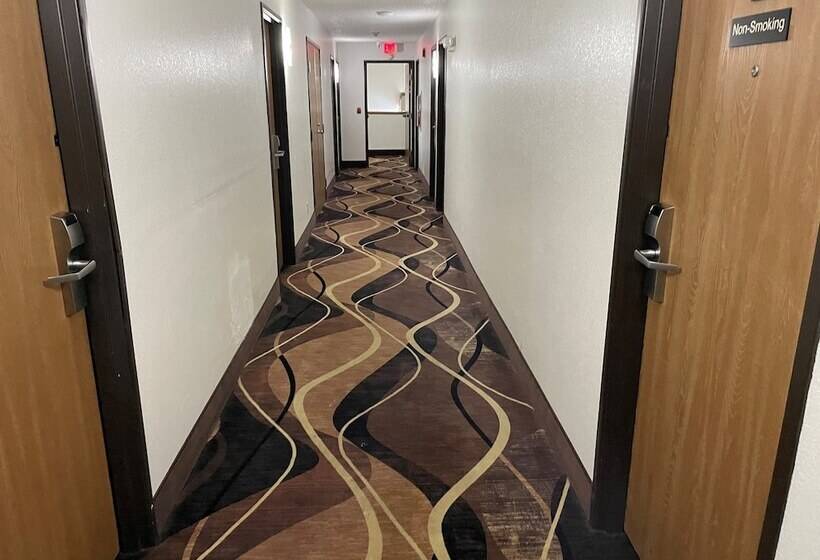 מוטל Super 8 By Wyndham Altoona