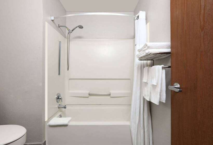 فندق على الطريق Super 8 By Wyndham Amarillo