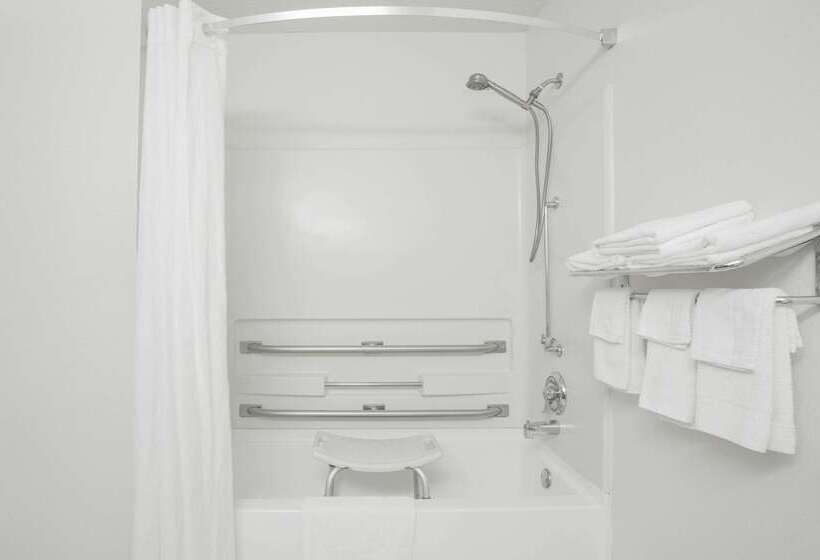 فندق على الطريق Super 8 By Wyndham Appomattox Va